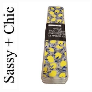 Sassy + Chic Makeup Brush Holder